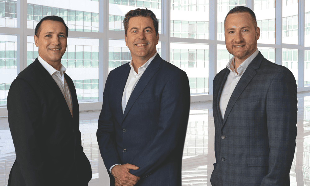 Baird recruits $1B team from Goelzer; Ameriprise gains $140M practice from Edward Jones