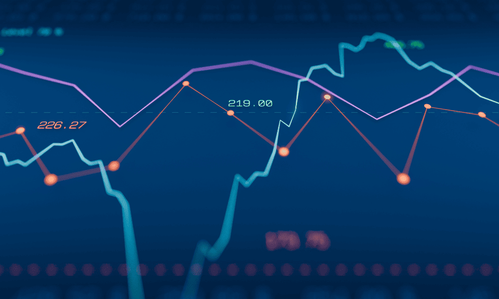 Blue Owl Adviser Sued Over Alleged Asset Inflation That Boosted Fees 191% in Five Years