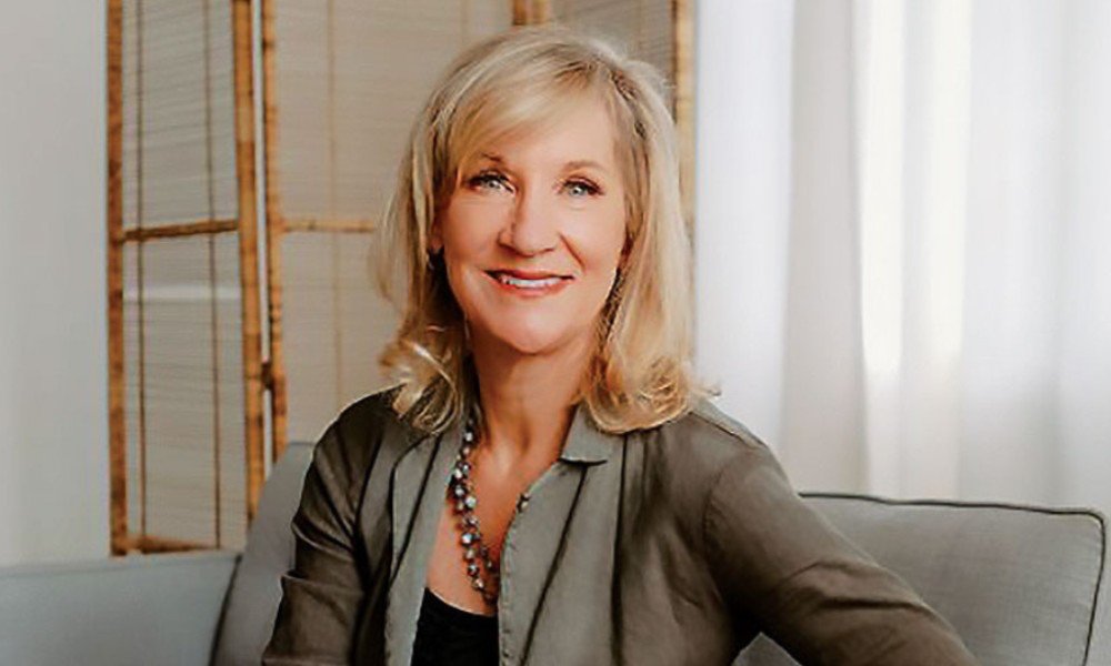 Cathy Curtis urges women advisors to launch their own RIAs at Nov. 5 summit