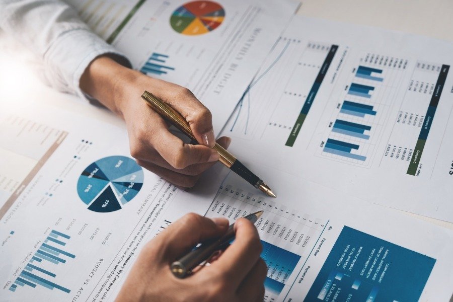 Deloitte survey: AI adoption in fund valuations outpaces governance controls