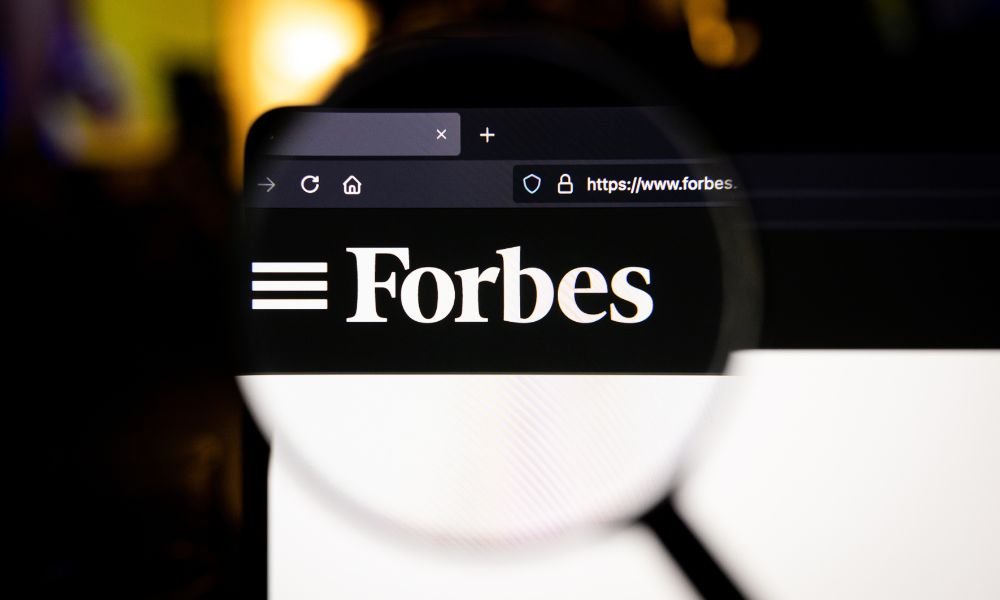 Forbes signs NYSE trader Peter Tuchman for creator network amid rankings suspension