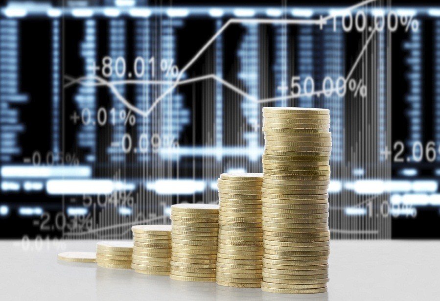 Insurers Shift $4 Trillion Portfolios: Private Credit Now Core, Public Bonds Fade