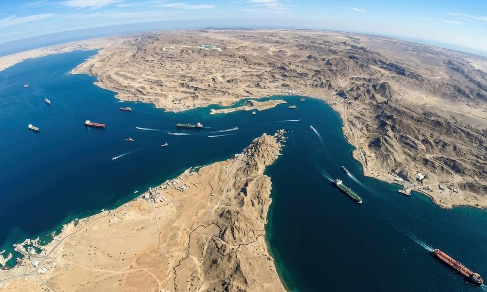 Iran Halts Nuclear Talks, Threatens Strait of Hormuz Closure; Brent Surges 4% to $95