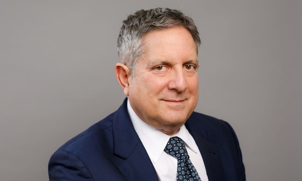 Levitt Capital Management opens Rockefeller Center office to serve U.S. expats in Europe