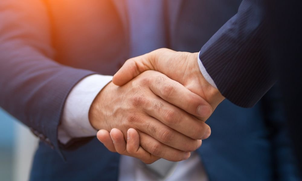 Raymond James, UBS, Ameriprise recruit $3.2B in advisor moves
