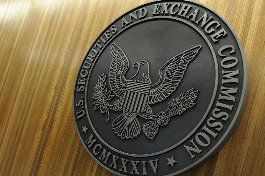 SEC warns index giants on 13G status after Exxon probe
