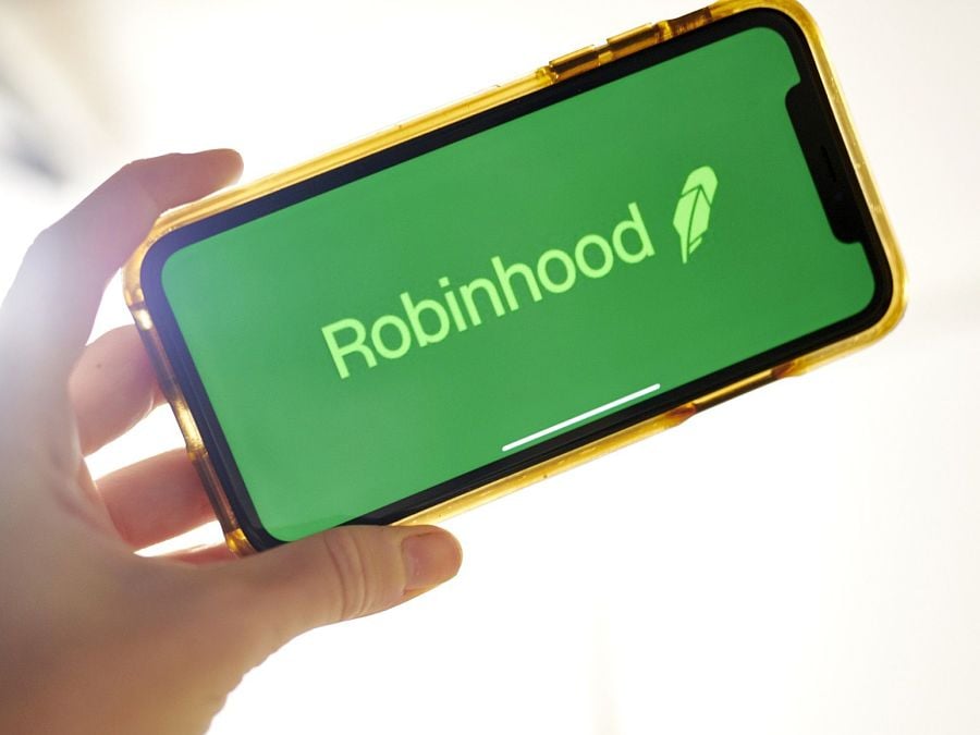 Robinhood's TradePMR Hits $50B in AUM as CEO Tenev Touts RIA Referral Network