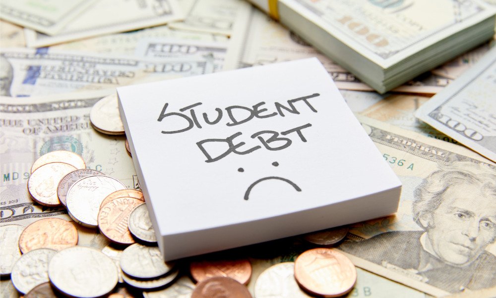 Student loan debt cuts 401(k) balances by 45% for workers in their 40s, EBRI finds