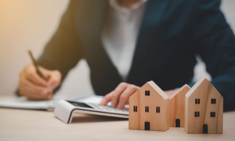 U.S. Foreclosure Filings Climb 14% Year-Over-Year in May Despite Monthly Dip