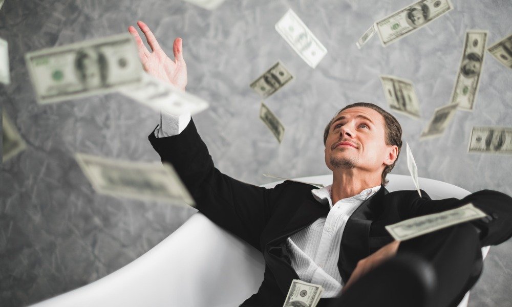 Wealthy Families Embrace Multi-Country Strategies as Singapore and UAE Lure Affluent