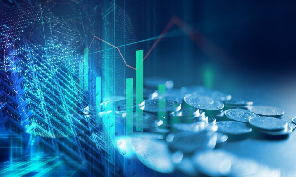 Wellington, Vanguard, Blackstone Debut Two Closed-End Funds Blending Public and Private Assets