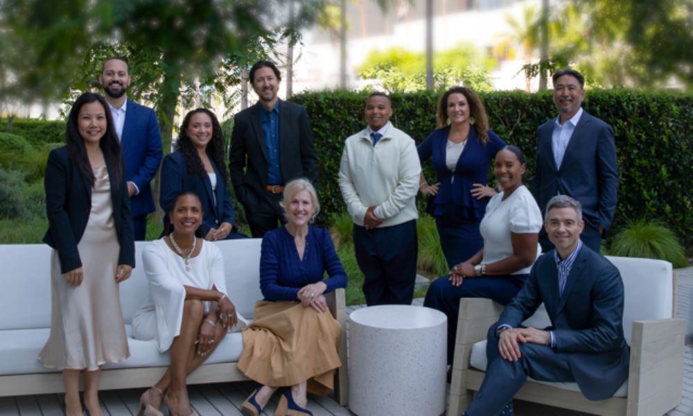 Wells Fargo FiNet recruits $580M Ameriprise team; LPL, Raymond James add advisors