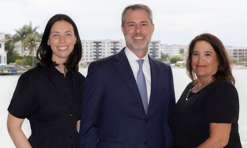 Wells Fargo Recruits $466M UBS Veteran; Raymond James Adds $480M Brooklyn Team; JPMorgan Hires $400M Goldman Advisor